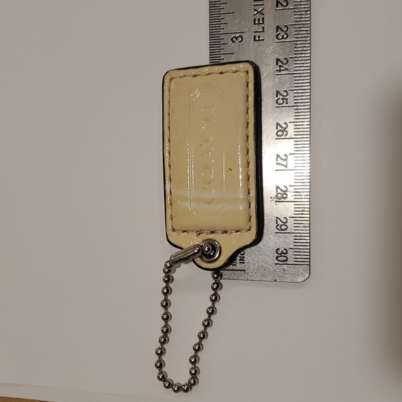 COACH  Patent Leather Hanging Tag Keychain  Bag Charm - Picture 4 of 5